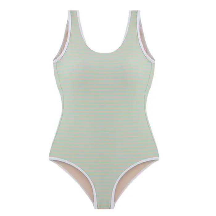 Maillot de bain une pièce à rayures