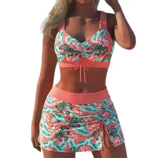 Bikini sexy pour femme, rouge, style européen et américain, conception imprimée haute résolution, idéal pour les vacances au spa et les journées de détente à la plage