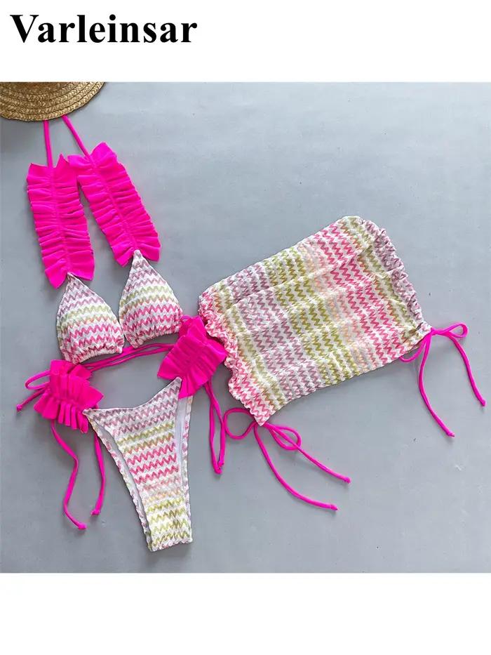 Maillot de bain femme trois pièces avec jupe ondulée à volants