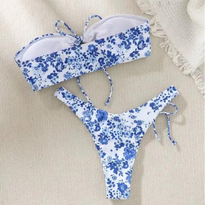 Bikini floral Lovey Village deux pièces pour femmes style jeune bandeau haute taille occassions plage vacances piscine spa sources chaudes