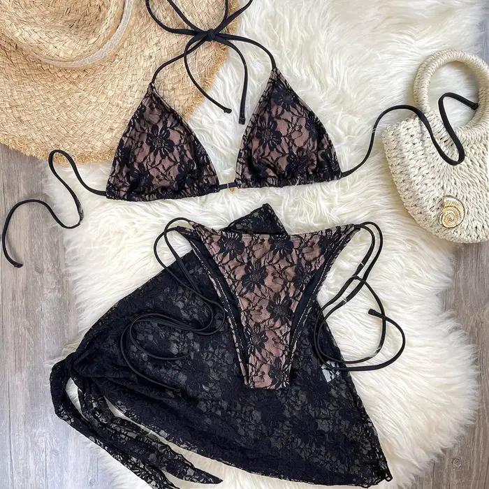 Maillot de bain trois pièces en tissu dentelle