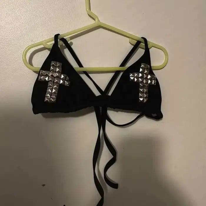 Haut de bikini gothique punk pour femme