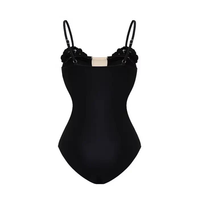 Maillot de bain une pièce avec jupe motif floral pour femme, tenue de plage élégante, confortable et résistante pour les activités aquatiques et les vacances