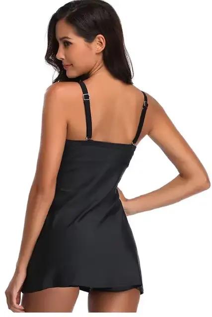 Maillot de bain deux pièces noir et blanc