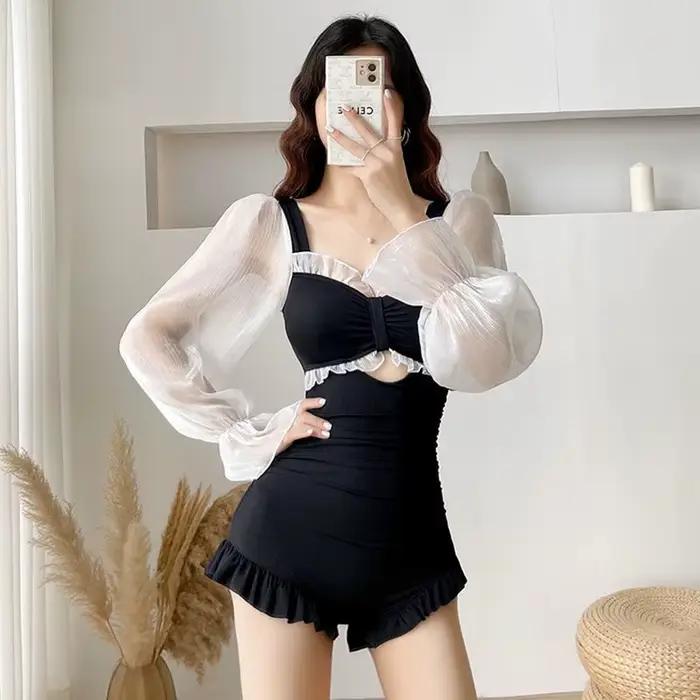 Robe de bain une pièce élégante noire transparente avec manches longues et volants pour femmes pour plage vacances et fêtes à la piscine