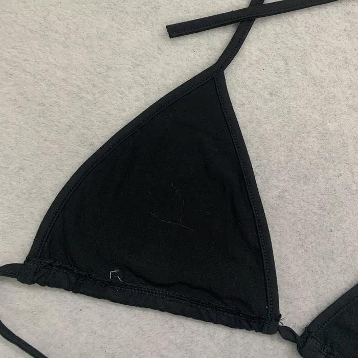 Haut de bikini gothique punk pour femme