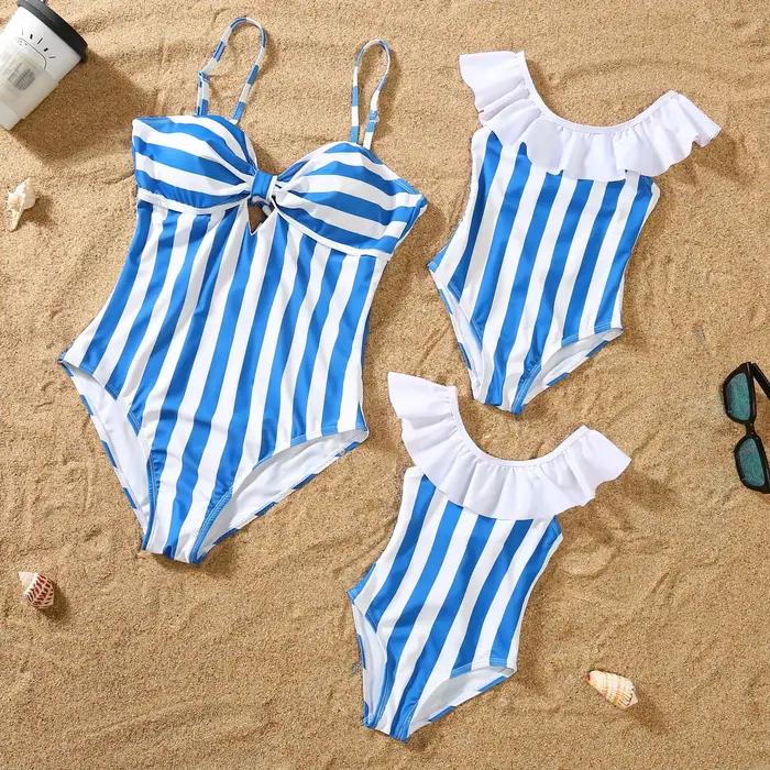 Maillots de bain assortis imprimés rayés pour femme, fille, homme, garçon - tenue de plage pour les vacances idéale pour toute la famille occasions spéciales