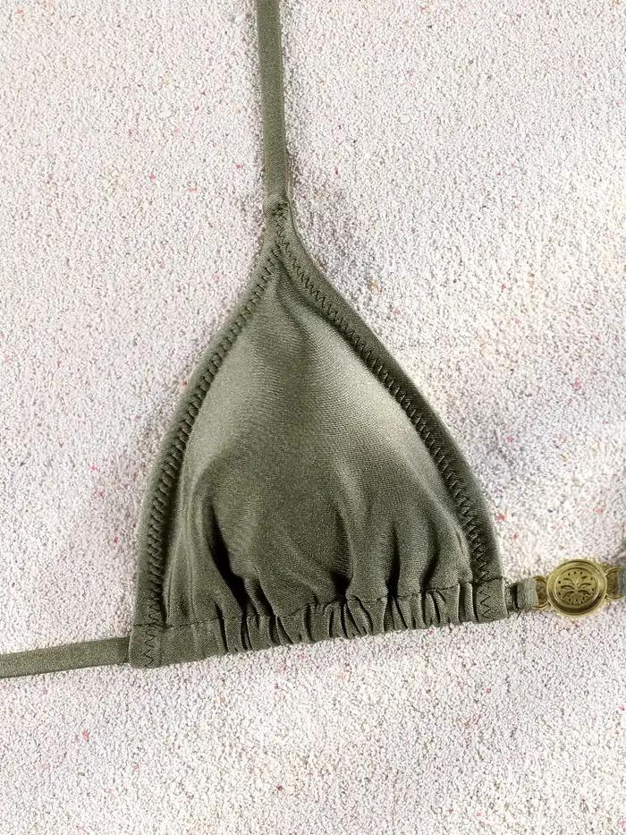 Maillots de bain à coupe haute