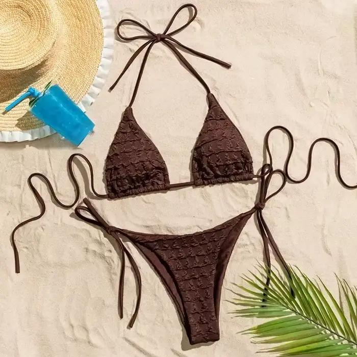 Solide marron String licou Triangle Micro Bikini String Sexy maillot de bain femmes froissé maillots