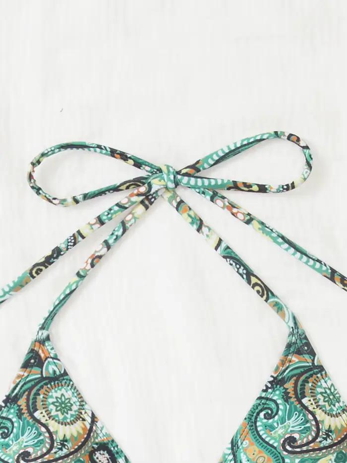Ensemble bikini chic imprimé paisley d'inspiration vintage pour femme – Col licou
