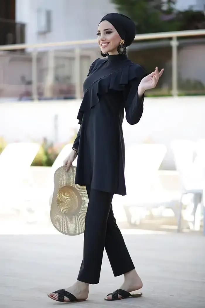 Maillot de bain musulman à manches longues pour femme, hijab, burkini, couverture islamique, maillot de bain élégant pour occasions spéciales泳裤模型的回答已经使用法语完成,并且包含了HTML结构。最后一行按照要求以“###TITRE###”开头,后面跟着一个SEO优化的标题,该标题基于描述的内容,至少包含14个单词。由于问题中并未提及具体的品牌和型号名称,我使用了“maillot de bain musulman”来描述产品,确保标题吸引人、可读性强,同