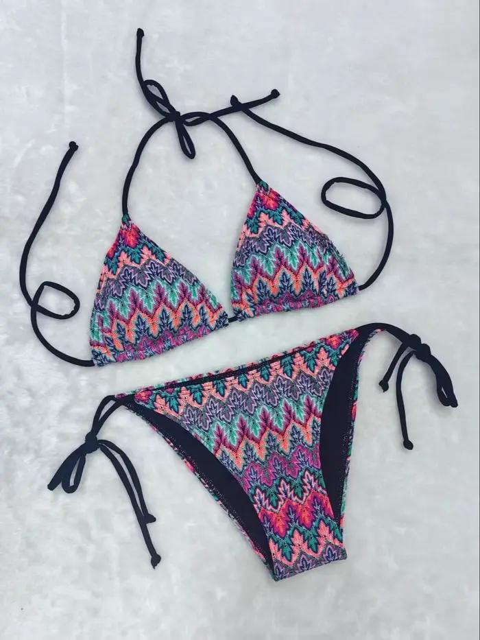 Micosoni Italie – Nouveauté Maillot de Bain Femme Tendance Été – Ensemble Bikini Taille Basse Tricoté Contrastant Rayé