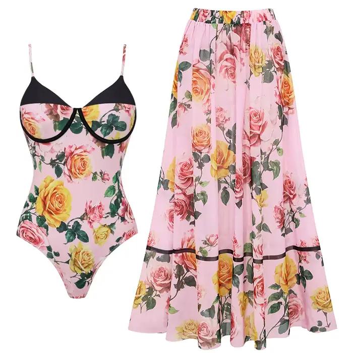 Maillot de bain une pièce 2026 avec paréo tendance pour femme