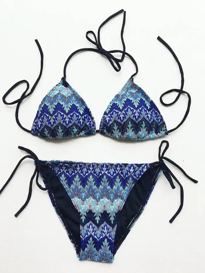 Micosoni Italie – Nouveauté Maillot de Bain Femme Tendance Été – Ensemble Bikini Taille Basse Tricoté Contrastant Rayé