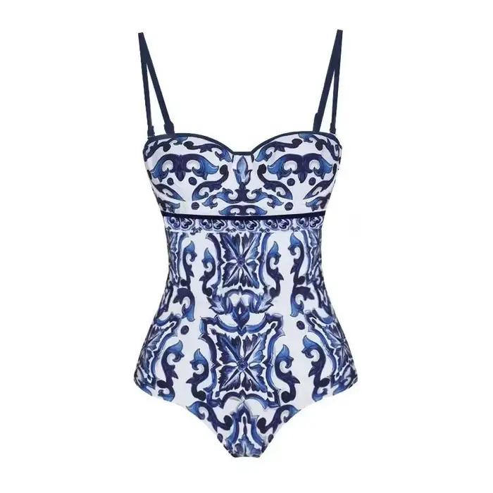 Offre spéciale de la saison Bikini deux pièces ensemble bleu porcelaine imprimé rétro plage vacances maillot de bain