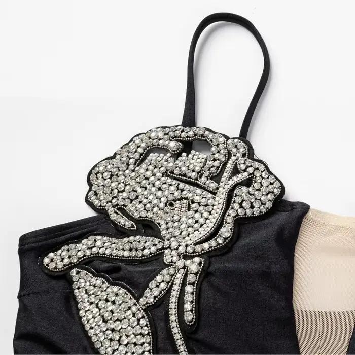 Maillot de bain une pièce avec jupe motif floral pour femme, tenue de plage élégante, confortable et résistante pour les activités aquatiques et les vacances