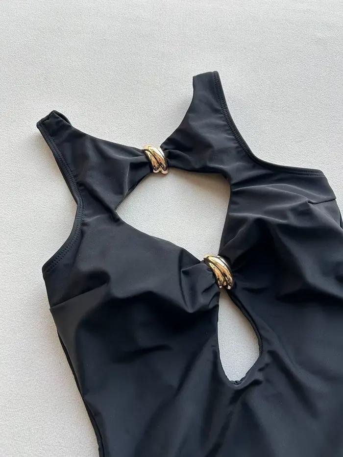 Maillot de bain une pièce sexy ajouré avec boucle métallique 2026 pour femme