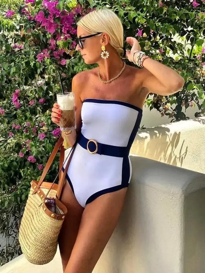 Maillot de bain une pièce pour femmes nouvelle collection 2025 noir et blanc épaules dénudées style monokini泳池女性泳装新款2025黑色白色肩部裸露单件式比基尼